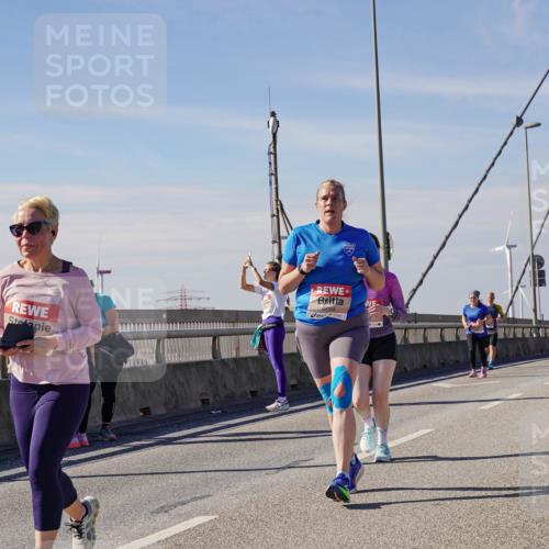 03.10.2025 - Köhlbrandbrückenlauf Michael Burmester http://msf.ph/oto/9120850 03.10.2025 13:02:14 Position 2 6095 meine-sportfotos.de