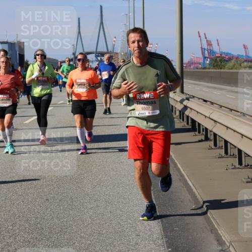 03.10.2025 - Köhlbrandbrückenlauf Strokosch-Dieckow http://msf.ph/oto/9120893 03.10.2025 12:59:23 Position 3 4423, 6507 meine-sportfotos.de