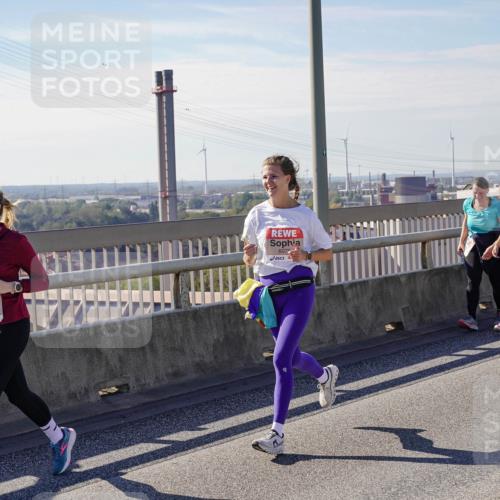 03.10.2025 - Köhlbrandbrückenlauf Michael Burmester http://msf.ph/oto/9120919 03.10.2025 13:02:20 Position 2 5390, 607 meine-sportfotos.de