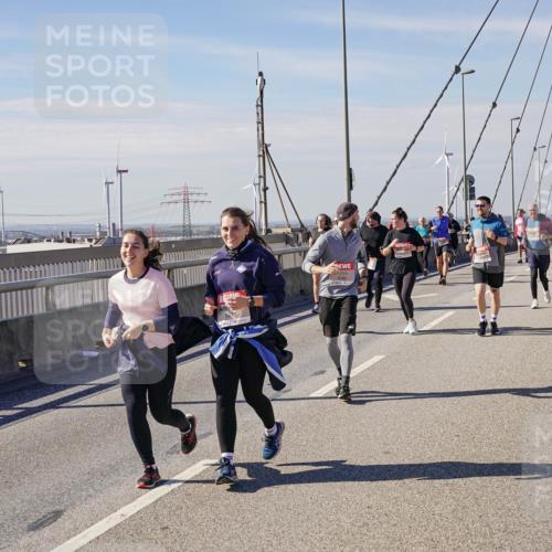 03.10.2025 - Köhlbrandbrückenlauf Michael Burmester http://msf.ph/oto/9121009 03.10.2025 13:02:25 Position 2  meine-sportfotos.de