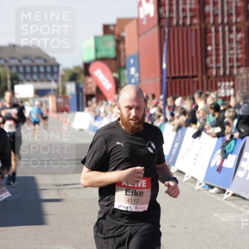 03.10.2025 - Köhlbrandbrückenlauf Jannik Wohlers http://msf.ph/oto/9121098 03.10.2025 13:04:27 Ziel 4055, 4117, 4198, 4297, 4494, 4665, 4836, 4995, 5055, 6018, 6250, 6251, 6723, 6724 meine-sportfotos.de