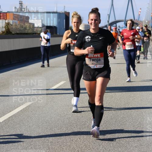 03.10.2025 - Köhlbrandbrückenlauf Strokosch-Dieckow http://msf.ph/oto/9121159 03.10.2025 12:59:50 Position 3 6746, 4012 meine-sportfotos.de