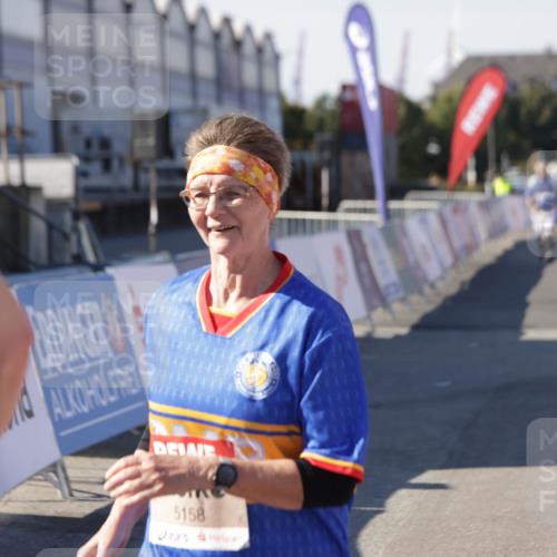 03.10.2025 - Köhlbrandbrückenlauf Jannik Wohlers http://msf.ph/oto/9121167 03.10.2025 13:36:10 Ziel 5045, 5158, 6670 meine-sportfotos.de