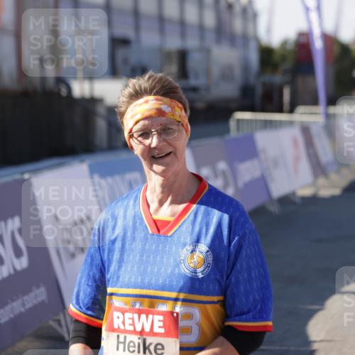 03.10.2025 - Köhlbrandbrückenlauf Jannik Wohlers http://msf.ph/oto/9121195 03.10.2025 13:36:10 Ziel 5045, 5158, 6670 meine-sportfotos.de