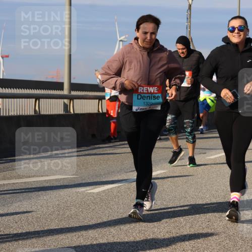 03.10.2025 - Köhlbrandbrückenlauf Strokosch-Dieckow http://msf.ph/oto/9121207 03.10.2025 09:56:29 Position 2 1320 meine-sportfotos.de
