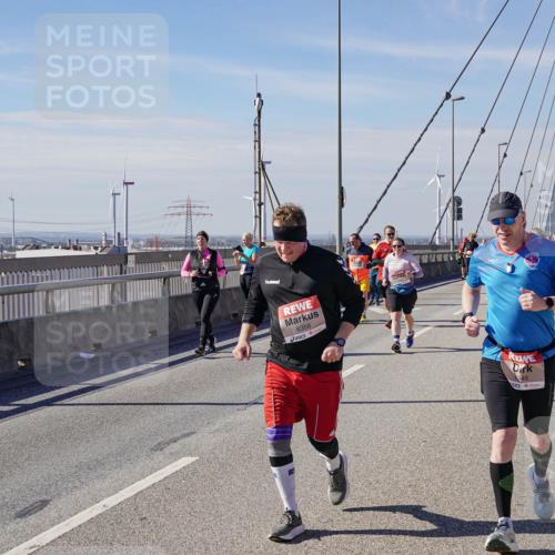 03.10.2025 - Köhlbrandbrückenlauf Michael Burmester http://msf.ph/oto/9121299 03.10.2025 13:02:48 Position 2 6358 meine-sportfotos.de