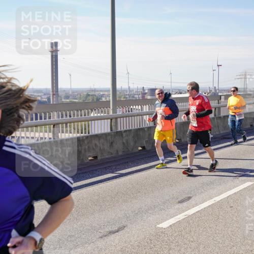 03.10.2025 - Köhlbrandbrückenlauf Michael Burmester http://msf.ph/oto/9121374 03.10.2025 13:02:54 Position 2  meine-sportfotos.de