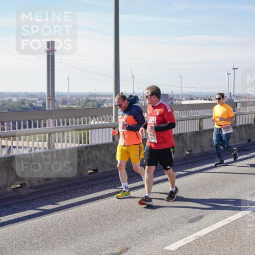 03.10.2025 - Köhlbrandbrückenlauf Michael Burmester http://msf.ph/oto/9121387 03.10.2025 13:02:54 Position 2 888 meine-sportfotos.de