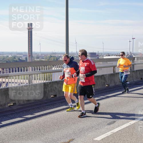 03.10.2025 - Köhlbrandbrückenlauf Michael Burmester http://msf.ph/oto/9121394 03.10.2025 13:02:54 Position 2 888 meine-sportfotos.de