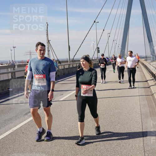 03.10.2025 - Köhlbrandbrückenlauf Michael Burmester http://msf.ph/oto/9121484 03.10.2025 13:03:04 Position 2 4863 meine-sportfotos.de