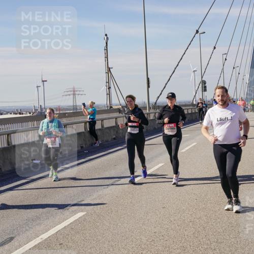 03.10.2025 - Köhlbrandbrückenlauf Michael Burmester http://msf.ph/oto/9121502 03.10.2025 13:03:07 Position 2 4 meine-sportfotos.de