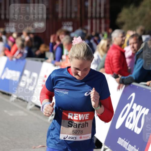 03.10.2025 - Köhlbrandbrückenlauf Jannik Wohlers http://msf.ph/oto/9121566 03.10.2025 13:36:35 Ziel 4735, 5199, 5278, 5585, 6003, 6004, 6023, 6825 meine-sportfotos.de