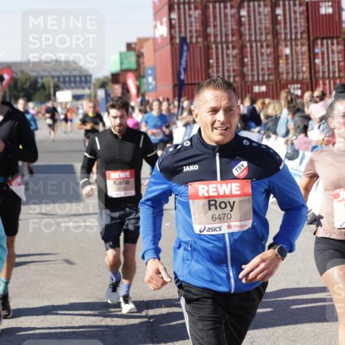 03.10.2025 - Köhlbrandbrückenlauf Jannik Wohlers http://msf.ph/oto/9121599 03.10.2025 13:04:45 Ziel 4022, 4061, 4236, 4246, 4247, 4303, 4449, 4713, 4724, 4831, 5849, 5948, 5968, 6268, 6470, 6716 meine-sportfotos.de