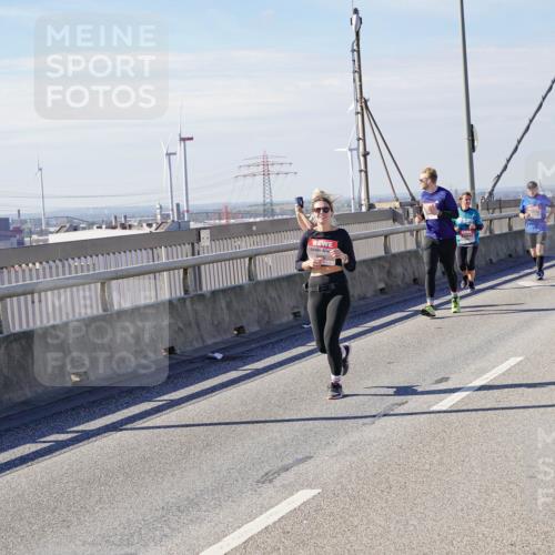 03.10.2025 - Köhlbrandbrückenlauf Michael Burmester http://msf.ph/oto/9121603 03.10.2025 13:03:17 Position 2  meine-sportfotos.de