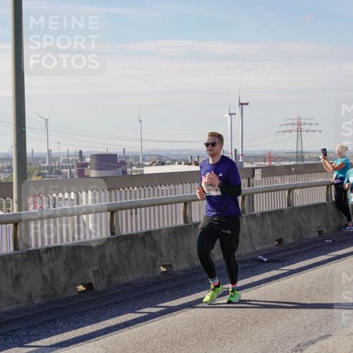 03.10.2025 - Köhlbrandbrückenlauf Michael Burmester http://msf.ph/oto/9121626 03.10.2025 13:03:20 Position 2  meine-sportfotos.de