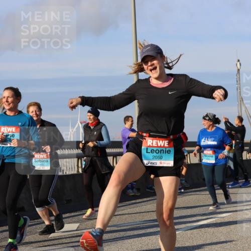 03.10.2025 - Köhlbrandbrückenlauf Strokosch-Dieckow http://msf.ph/oto/9121701 03.10.2025 09:57:32 Position 2 2019, 1950, 2050 meine-sportfotos.de