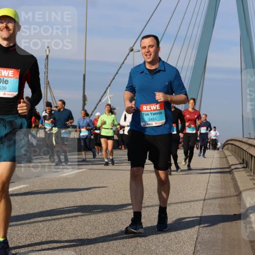 03.10.2025 - Köhlbrandbrückenlauf Strokosch-Dieckow http://msf.ph/oto/9121725 03.10.2025 09:57:36 Position 2 1539, 2451 meine-sportfotos.de