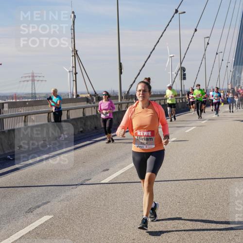 03.10.2025 - Köhlbrandbrückenlauf Michael Burmester http://msf.ph/oto/9121736 03.10.2025 13:03:28 Position 2 6304 meine-sportfotos.de