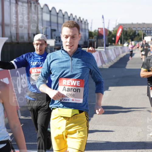 03.10.2025 - Köhlbrandbrückenlauf Jannik Wohlers http://msf.ph/oto/9121768 03.10.2025 13:04:49 Ziel 4022, 4061, 4236, 4240, 4246, 4247, 4303, 4449, 4724, 4831, 5849, 5948, 5968, 6268, 6470, 6716 meine-sportfotos.de