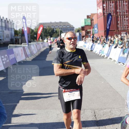 03.10.2025 - Köhlbrandbrückenlauf Jannik Wohlers http://msf.ph/oto/9121793 03.10.2025 13:04:50 Ziel 4022, 4061, 4236, 4240, 4246, 4247, 4303, 4449, 4724, 4831, 5849, 5948, 5968, 6268, 6470, 6716 meine-sportfotos.de