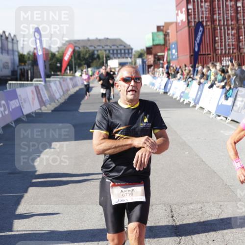 03.10.2025 - Köhlbrandbrückenlauf Jannik Wohlers http://msf.ph/oto/9121804 03.10.2025 13:04:50 Ziel 4022, 4061, 4236, 4240, 4246, 4247, 4303, 4449, 4724, 4831, 5849, 5948, 5968, 6268, 6470, 6716 meine-sportfotos.de