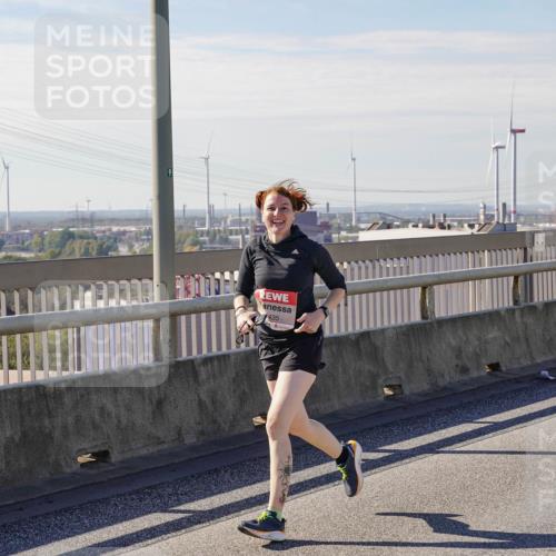 03.10.2025 - Köhlbrandbrückenlauf Michael Burmester http://msf.ph/oto/9121820 03.10.2025 13:03:35 Position 2 435 meine-sportfotos.de