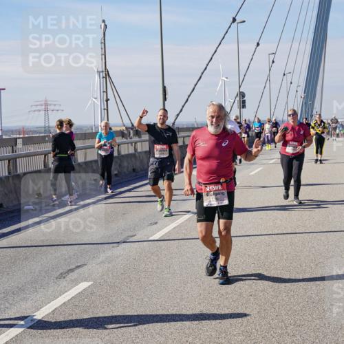 03.10.2025 - Köhlbrandbrückenlauf Michael Burmester http://msf.ph/oto/9121918 03.10.2025 13:03:45 Position 2  meine-sportfotos.de
