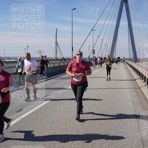 03.10.2025 - Köhlbrandbrückenlauf Michael Burmester http://msf.ph/oto/9122017 03.10.2025 13:03:50 Position 2 5507 meine-sportfotos.de