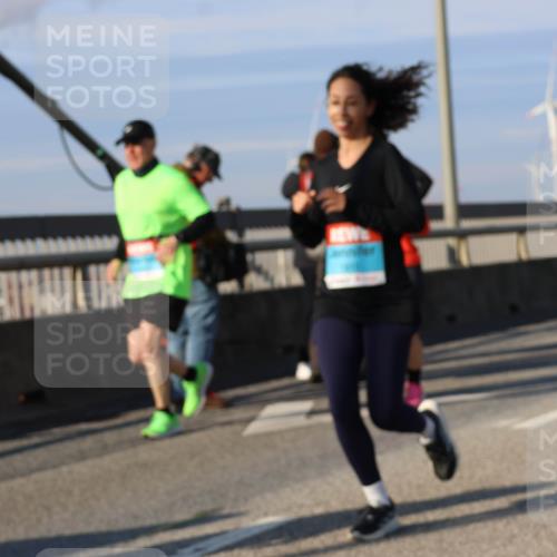 03.10.2025 - Köhlbrandbrückenlauf Strokosch-Dieckow http://msf.ph/oto/9122034 03.10.2025 09:58:32 Position 2  meine-sportfotos.de