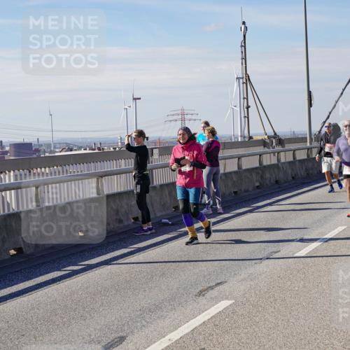03.10.2025 - Köhlbrandbrückenlauf Michael Burmester http://msf.ph/oto/9122083 03.10.2025 13:03:57 Position 2  meine-sportfotos.de