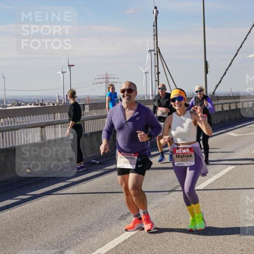03.10.2025 - Köhlbrandbrückenlauf Michael Burmester http://msf.ph/oto/9122119 03.10.2025 13:03:59 Position 2 4531, 5111 meine-sportfotos.de