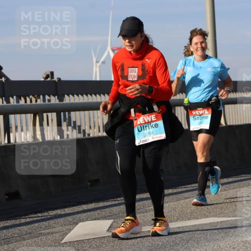 03.10.2025 - Köhlbrandbrückenlauf Strokosch-Dieckow http://msf.ph/oto/9122273 03.10.2025 09:59:08 Position 2 3054, 03 meine-sportfotos.de