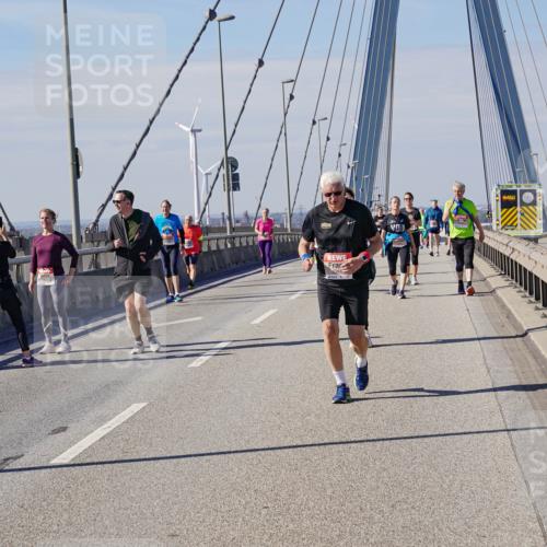 03.10.2025 - Köhlbrandbrückenlauf Michael Burmester http://msf.ph/oto/9122282 03.10.2025 13:04:10 Position 2  meine-sportfotos.de