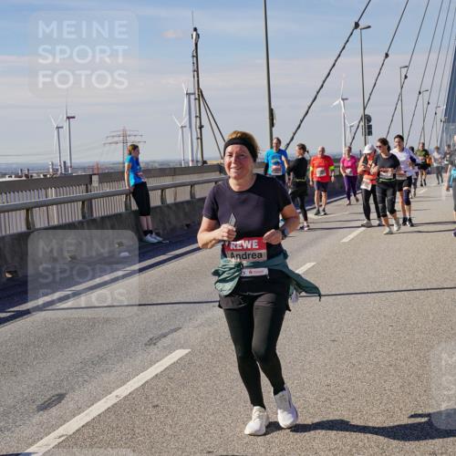 03.10.2025 - Köhlbrandbrückenlauf Michael Burmester http://msf.ph/oto/9122353 03.10.2025 13:04:16 Position 2  meine-sportfotos.de