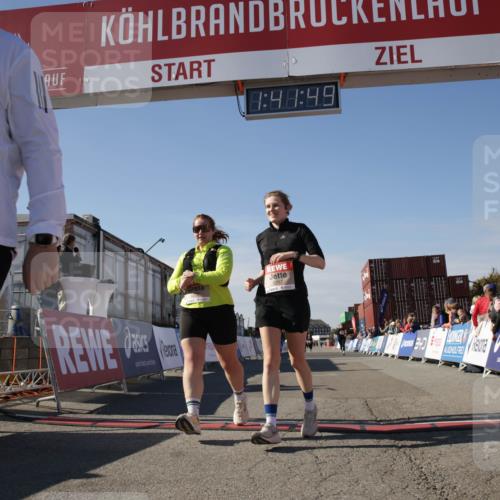 03.10.2025 - Köhlbrandbrückenlauf Jannik Wohlers http://msf.ph/oto/9122363 03.10.2025 13:41:50 Ziel 5193, 5232, 5250, 5257, 5315 meine-sportfotos.de