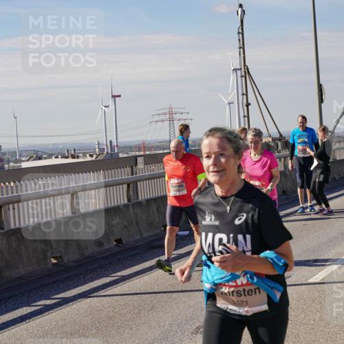 03.10.2025 - Köhlbrandbrückenlauf Michael Burmester http://msf.ph/oto/9122442 03.10.2025 13:04:23 Position 2 121, 1775 meine-sportfotos.de