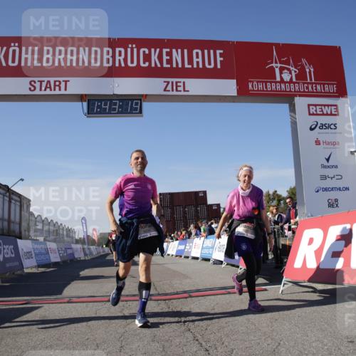 03.10.2025 - Köhlbrandbrückenlauf Jannik Wohlers http://msf.ph/oto/9122551 03.10.2025 13:43:20 Ziel 4238, 5021, 5464, 6711 meine-sportfotos.de