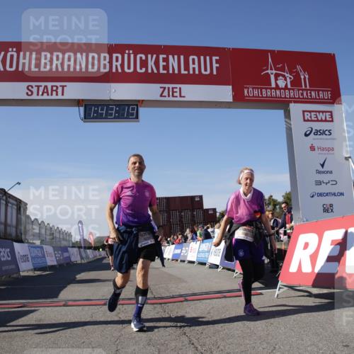 03.10.2025 - Köhlbrandbrückenlauf Jannik Wohlers http://msf.ph/oto/9122556 03.10.2025 13:43:20 Ziel 4238, 5021, 5464, 6711 meine-sportfotos.de