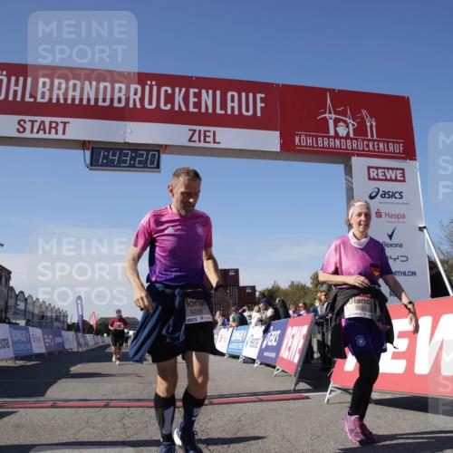 03.10.2025 - Köhlbrandbrückenlauf Jannik Wohlers http://msf.ph/oto/9122599 03.10.2025 13:43:20 Ziel 4238, 5021, 5464, 6711 meine-sportfotos.de