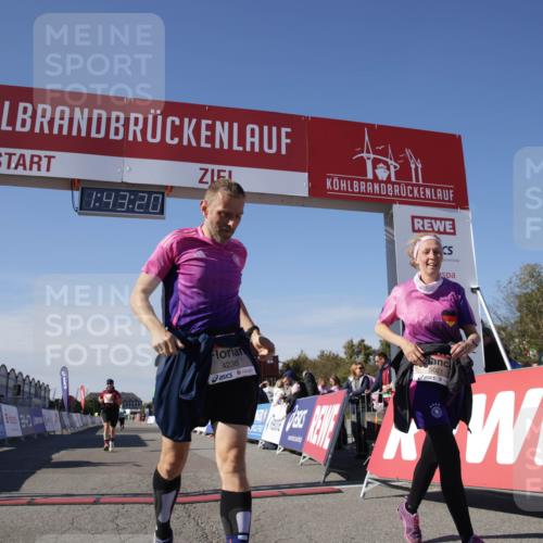 03.10.2025 - Köhlbrandbrückenlauf Jannik Wohlers http://msf.ph/oto/9122614 03.10.2025 13:43:21 Ziel 4238, 5021, 5464, 6711 meine-sportfotos.de