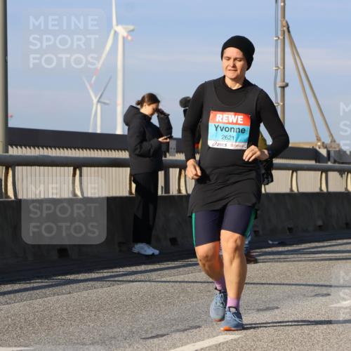 03.10.2025 - Köhlbrandbrückenlauf Strokosch-Dieckow http://msf.ph/oto/9122677 03.10.2025 10:00:16 Position 2 2621 meine-sportfotos.de