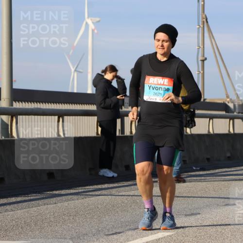 03.10.2025 - Köhlbrandbrückenlauf Strokosch-Dieckow http://msf.ph/oto/9122679 03.10.2025 10:00:16 Position 2 2621, 2510 meine-sportfotos.de