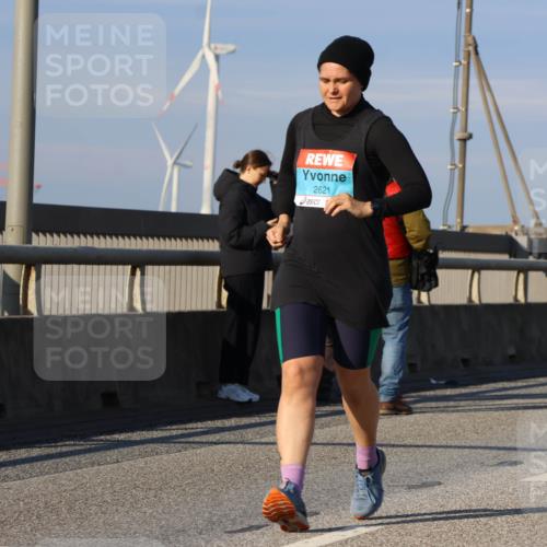 03.10.2025 - Köhlbrandbrückenlauf Strokosch-Dieckow http://msf.ph/oto/9122687 03.10.2025 10:00:16 Position 2 2621 meine-sportfotos.de