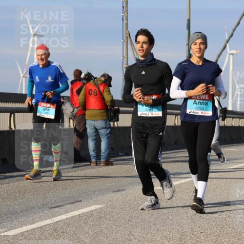 03.10.2025 - Köhlbrandbrückenlauf Strokosch-Dieckow http://msf.ph/oto/9122715 03.10.2025 10:00:20 Position 2 3510, 08, 2264, 2263 meine-sportfotos.de