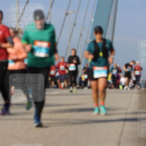 03.10.2025 - Köhlbrandbrückenlauf Strokosch-Dieckow http://msf.ph/oto/9122754 03.10.2025 10:00:27 Position 2  meine-sportfotos.de