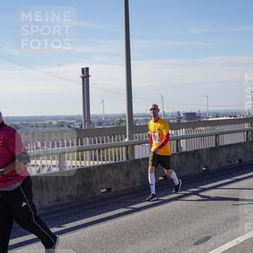 03.10.2025 - Köhlbrandbrückenlauf Michael Burmester http://msf.ph/oto/9122760 03.10.2025 13:04:56 Position 2  meine-sportfotos.de