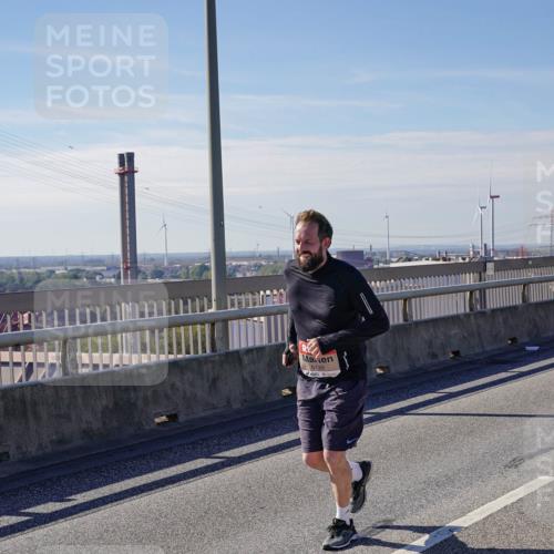 03.10.2025 - Köhlbrandbrückenlauf Michael Burmester http://msf.ph/oto/9122790 03.10.2025 13:05:01 Position 2 5139 meine-sportfotos.de