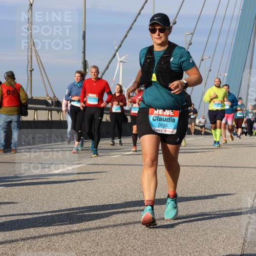 03.10.2025 - Köhlbrandbrückenlauf Strokosch-Dieckow http://msf.ph/oto/9122800 03.10.2025 10:00:32 Position 2 08, 2830 meine-sportfotos.de