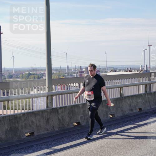 03.10.2025 - Köhlbrandbrückenlauf Michael Burmester http://msf.ph/oto/9122813 03.10.2025 13:05:09 Position 2  meine-sportfotos.de