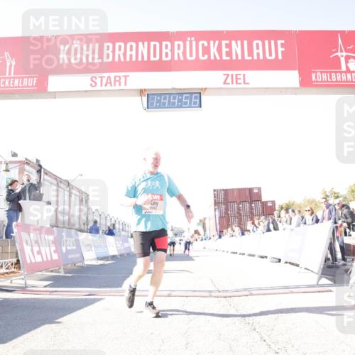 03.10.2025 - Köhlbrandbrückenlauf Jannik Wohlers http://msf.ph/oto/9122847 03.10.2025 13:44:56 Ziel 5932, 6527, 6528, 6542, 6546 meine-sportfotos.de